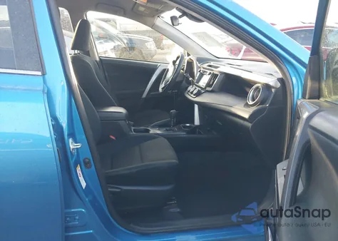 2018 Toyota Rav4 Le z USA, uszkodzony, nr VIN JTMBFREV9JJ745454